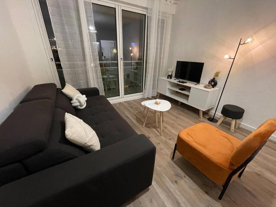 Appartement Cosy A Cenon, Proche Transports Экстерьер фото